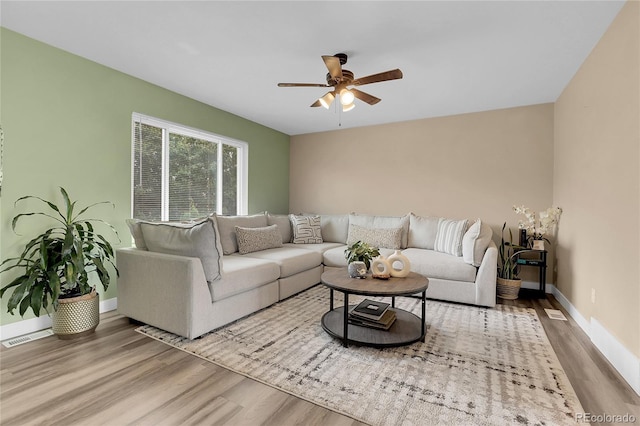 1599 S Bahama St, Aurora, CO 80017 - photo 2