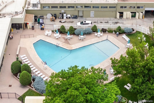 695 S Alton Way Unit 9C, Denver, CO 80247 - view of community pool