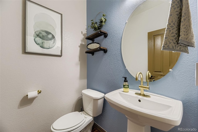 6831 S Fultondale Ct, Aurora, CO 80016 - photo 14