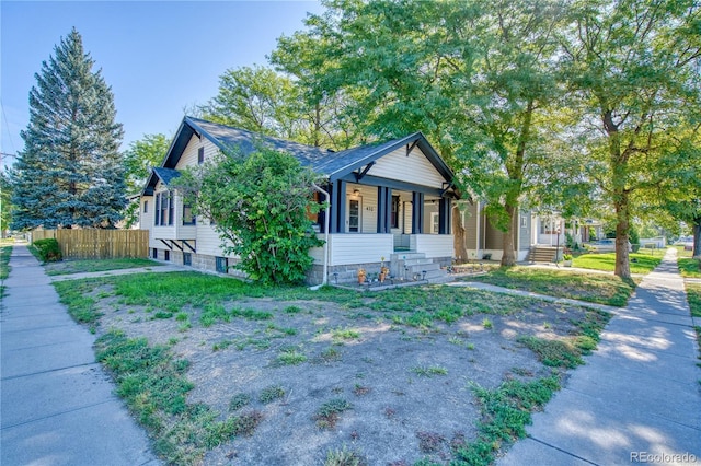 view of front of property