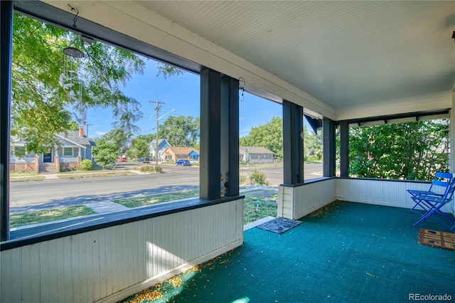 view of unfurnished sunroom