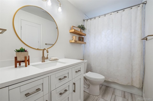 8369 W 77th Way, Arvada, CO 80005 - bathroom featuring vanity and curtained shower
