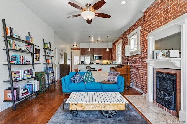 1438 N Franklin St Unit 100, Denver, CO 80218 - photo 4