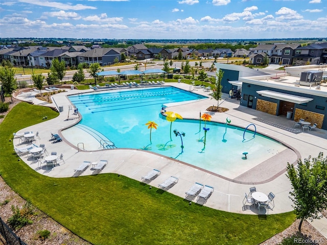 view of swimming pool featuring a patio