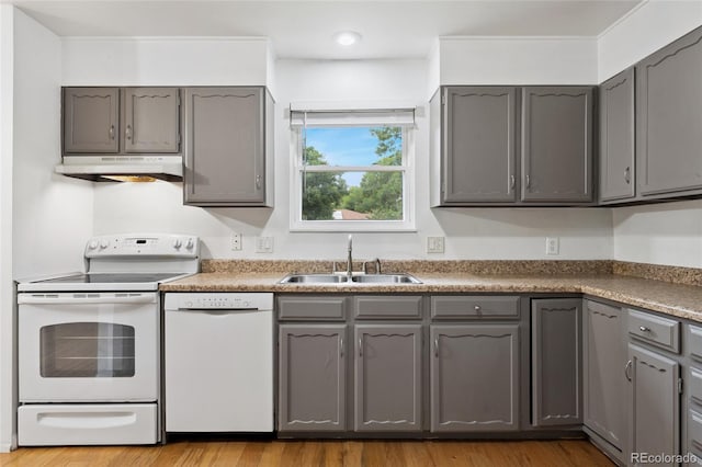 4617 S Norfolk Way, Aurora, CO 80015 - kitchen featuring white appliances, under cabinet range hood, gray cabinets, wood finished floors, and recessed lighting
