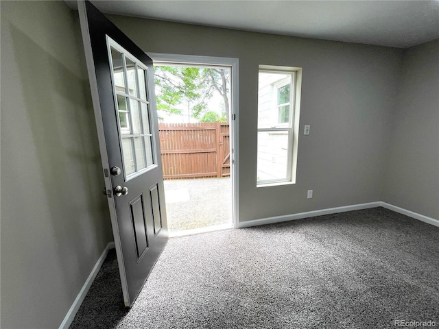 1021 Lake Ave, Pueblo, CO 81004 - entrance foyer featuring carpet and baseboards
