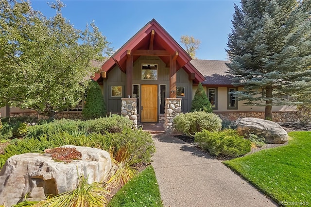 44 Canyon Ct, Eagle, CO 81631 - craftsman house with stone siding and roof with shingles