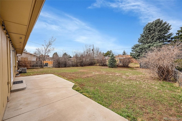 2971 S Sheridan Blvd, Denver, CO 80227 - view of yard featuring a patio area