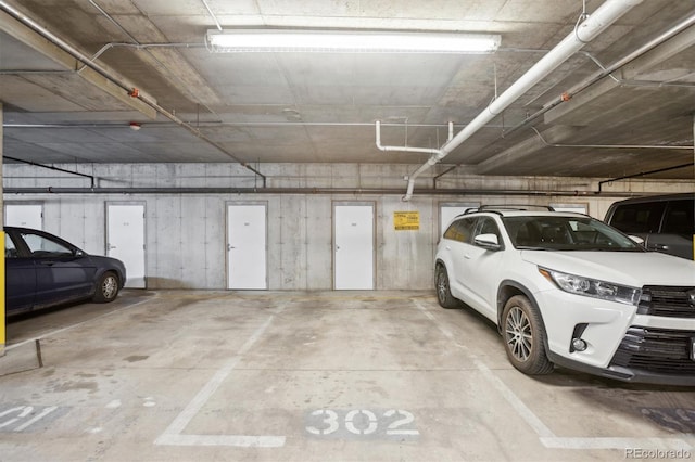 2100 N Humboldt St Unit 302, Denver, CO 80205 - view of parking deck