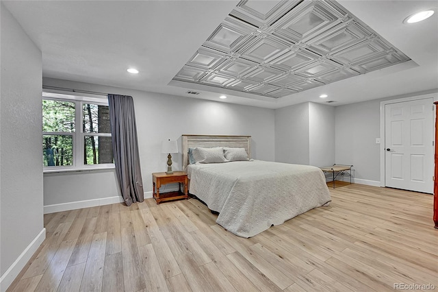 6681 Flintwood Rd, Parker, CO 80138 - bedroom featuring an ornate ceiling, light wood-style floors, and recessed lighting