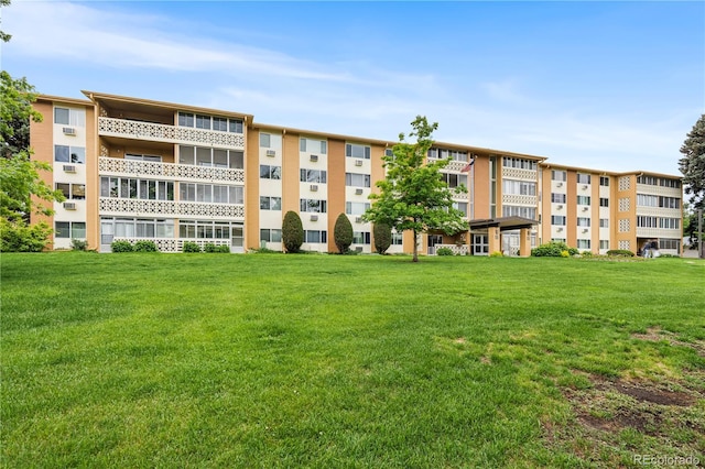 795 S Alton Way Unit 11C, Denver, CO 80247 - view of apartment building / complex