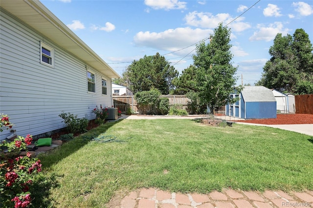 1455 W Alaska Pl, Denver, CO 80223 - view of yard with a storage shed