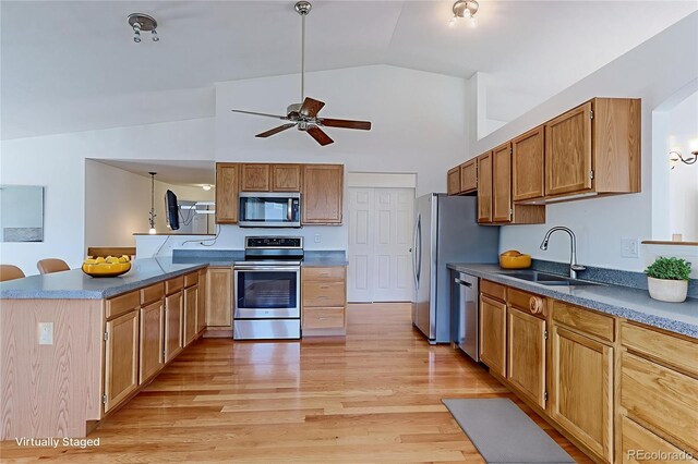 12935 Lake Circle Dr, Thornton, CO 80241 - photo 4