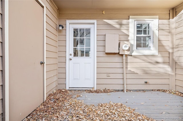 view of property entrance