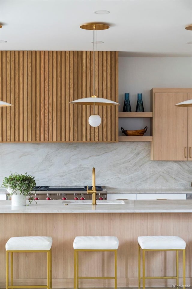 171 S Dexter St, Denver, CO 80246 - bar with tasteful backsplash