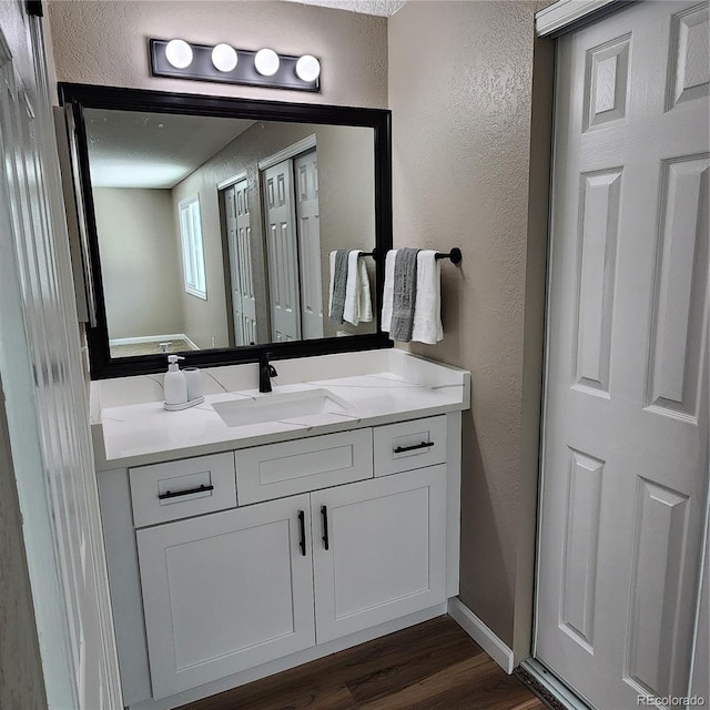 2746 S Kenton Ct, Aurora, CO 80014 - photo 17