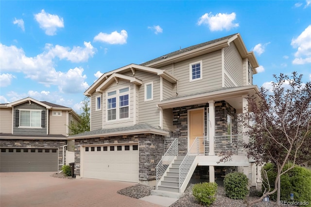 view of front facade featuring a garage and a porch