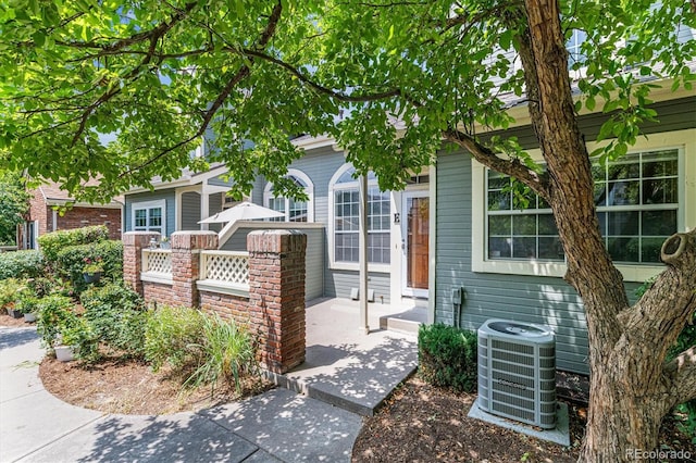 view of front of property with central AC