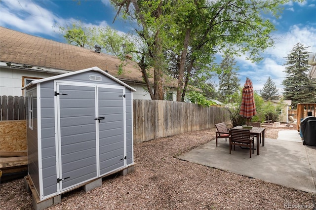 3175 S Pennsylvania St, Englewood, CO 80113 - view of shed with a fenced backyard