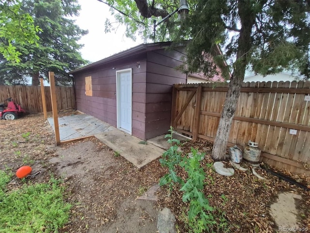 1078 Elmira St, Aurora, CO 80010 - view of outbuilding with a fenced backyard
