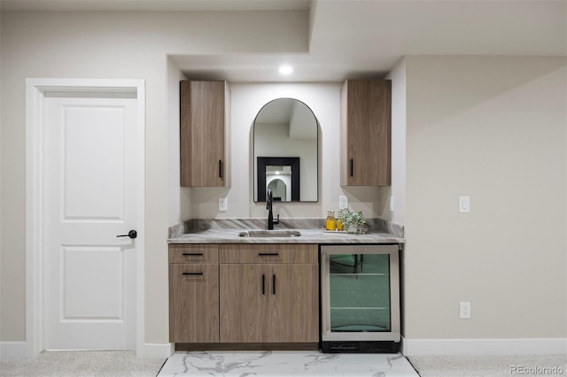 23030 E Del Norte Cir, Aurora, CO 80016 - indoor wet bar featuring beverage cooler and baseboards