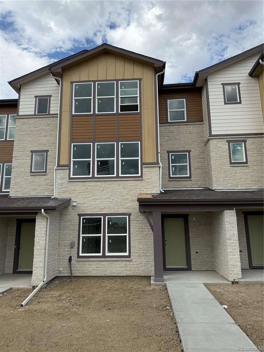 5353 N Eaton Pkwy, Aurora, CO 80019 - photo 1