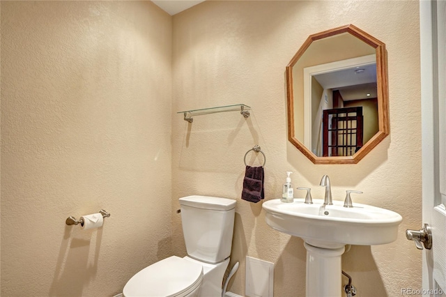 1313 Iris Cir, Broomfield, CO 80020 - half bathroom with toilet