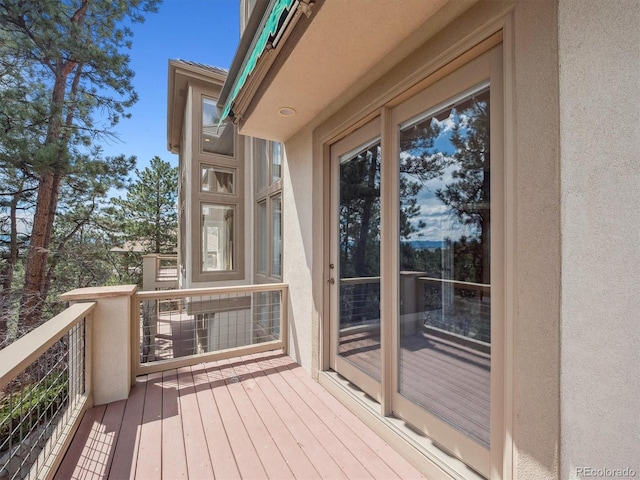 902 Anaconda Ct, Castle Rock, CO 80108 - view of wooden terrace