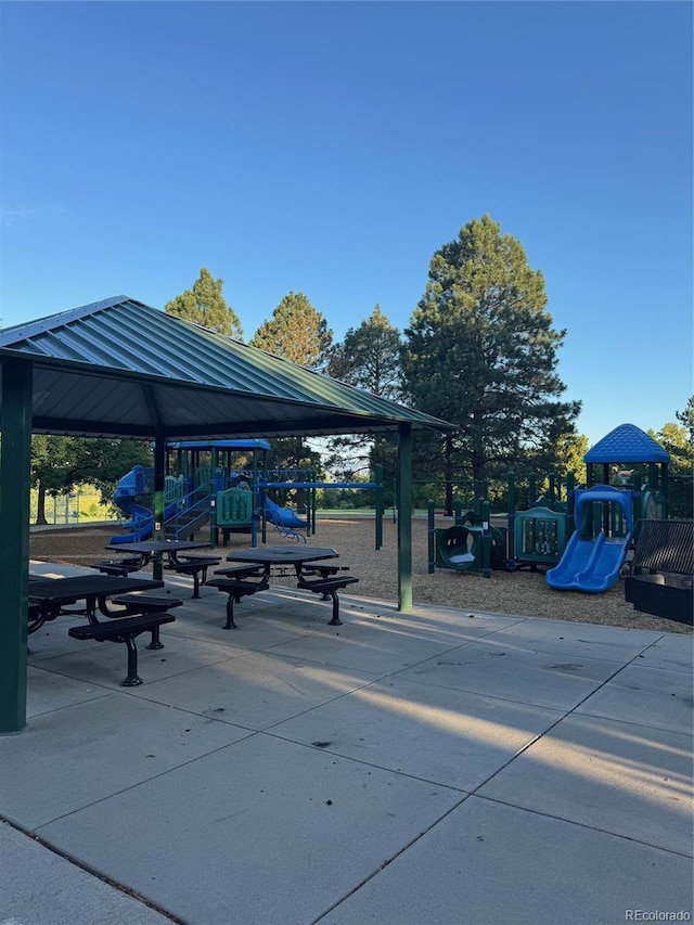 7865 S Lafayette Ct, Centennial, CO 80122 - view of property's community featuring a gazebo