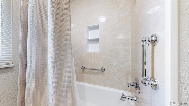 7865 S Lafayette Ct, Centennial, CO 80122 - full bath featuring shower / bath combo