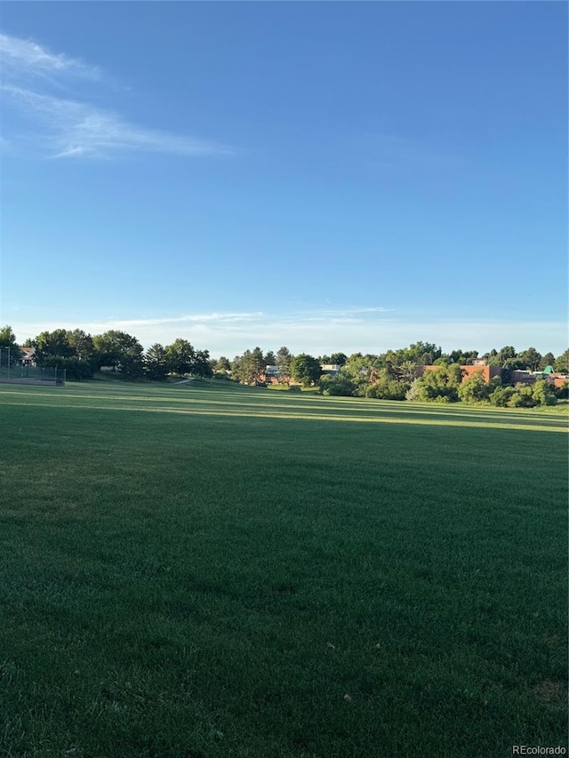 7865 S Lafayette Ct, Centennial, CO 80122 - surrounding community with a lawn