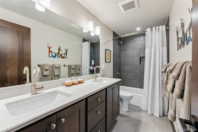 14 E Baron Way, Silverthorne, CO 80498 - full bath featuring double vanity, shower / bathtub combination with curtain, and tile patterned floors
