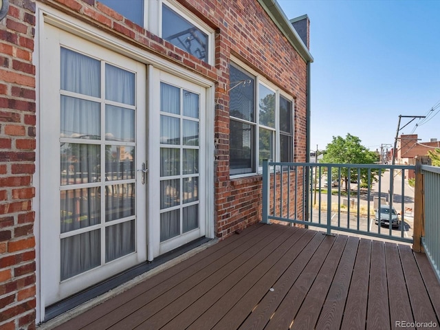 225 N Lincoln St Unit 4, Denver, CO 80203 - view of wooden terrace