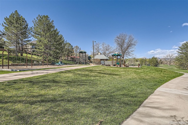 6487 W Weaver Ave, Littleton, CO 80123 - view of grassy yard
