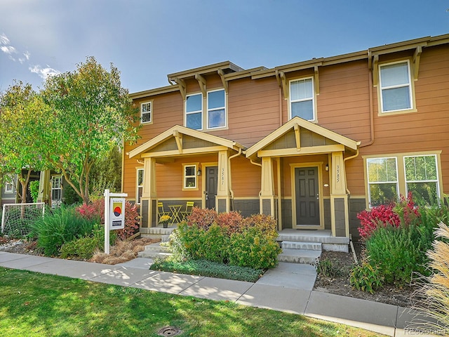 craftsman inspired home with a porch