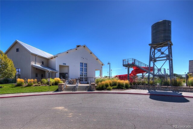 10451 Truckee St Unit 2D, Commerce City, CO 80022 - view of building exterior