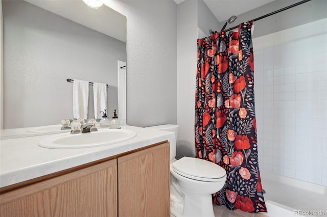 7977 Emerson Ave, Frederick, CO 80530 - full bath featuring vanity and shower / tub combo