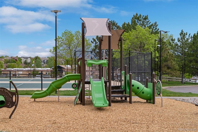24682 E Ontario Dr, Aurora, CO 80016 - view of community playground