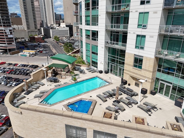 2001 Lincoln St Unit 2420, Denver, CO 80202 - community pool with a city view and a patio area