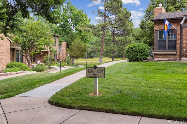 8189 E Phillips Cir, Centennial, CO 80112 - photo 2