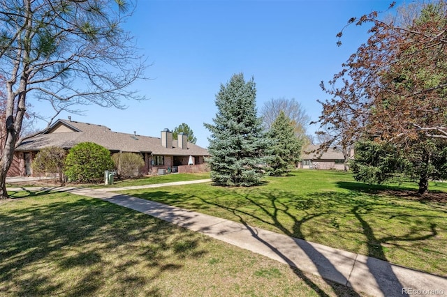 2010 46th Ave Unit 20, Greeley, CO 80634 - view of green lawn