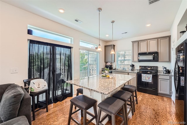 26258 E Maple Dr, Aurora, CO 80018 - photo 8