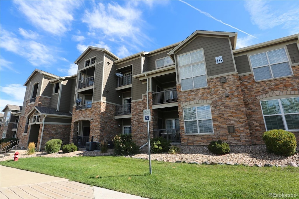3155 Blue Sky Cir Unit 16-103, Erie, CO 80516 - photo 1