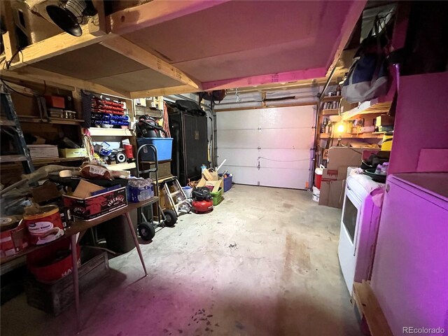 garage featuring washer / clothes dryer