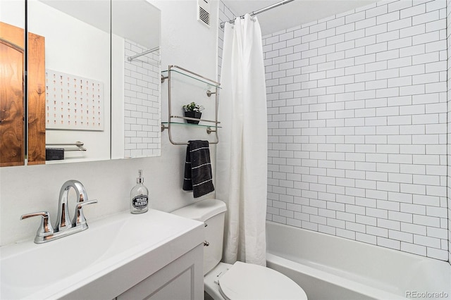 813 E 14th Ave Unit 4, Denver, CO 80218 - full bath featuring vanity and shower / tub combo with curtain