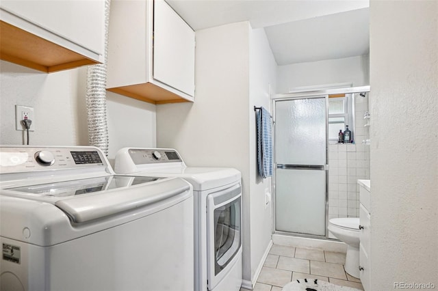 1733 S Nucla St, Aurora, CO 80017 - laundry room featuring independent washer and dryer and light tile patterned floors