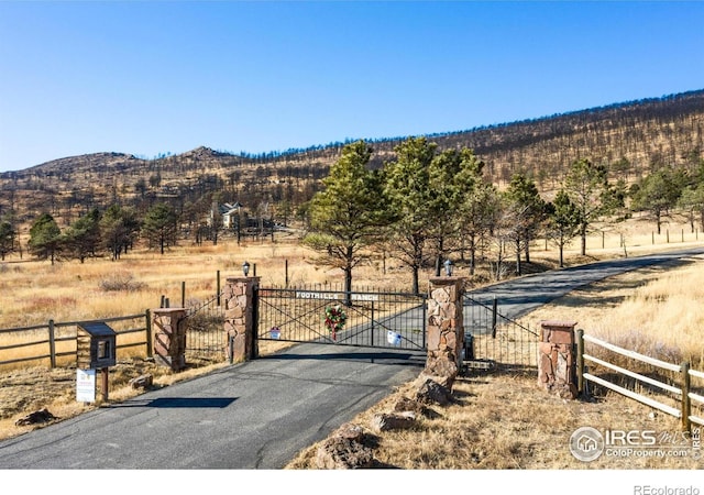 Listing photo 3 for 3029 Foothills Ranch Dr, Boulder CO 80302