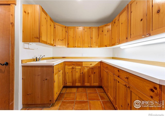 kitchen featuring sink