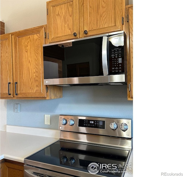 kitchen featuring stainless steel appliances