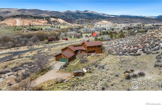 bird's eye view featuring a mountain view